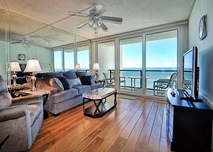 440 West 808n * Clearwater Beach